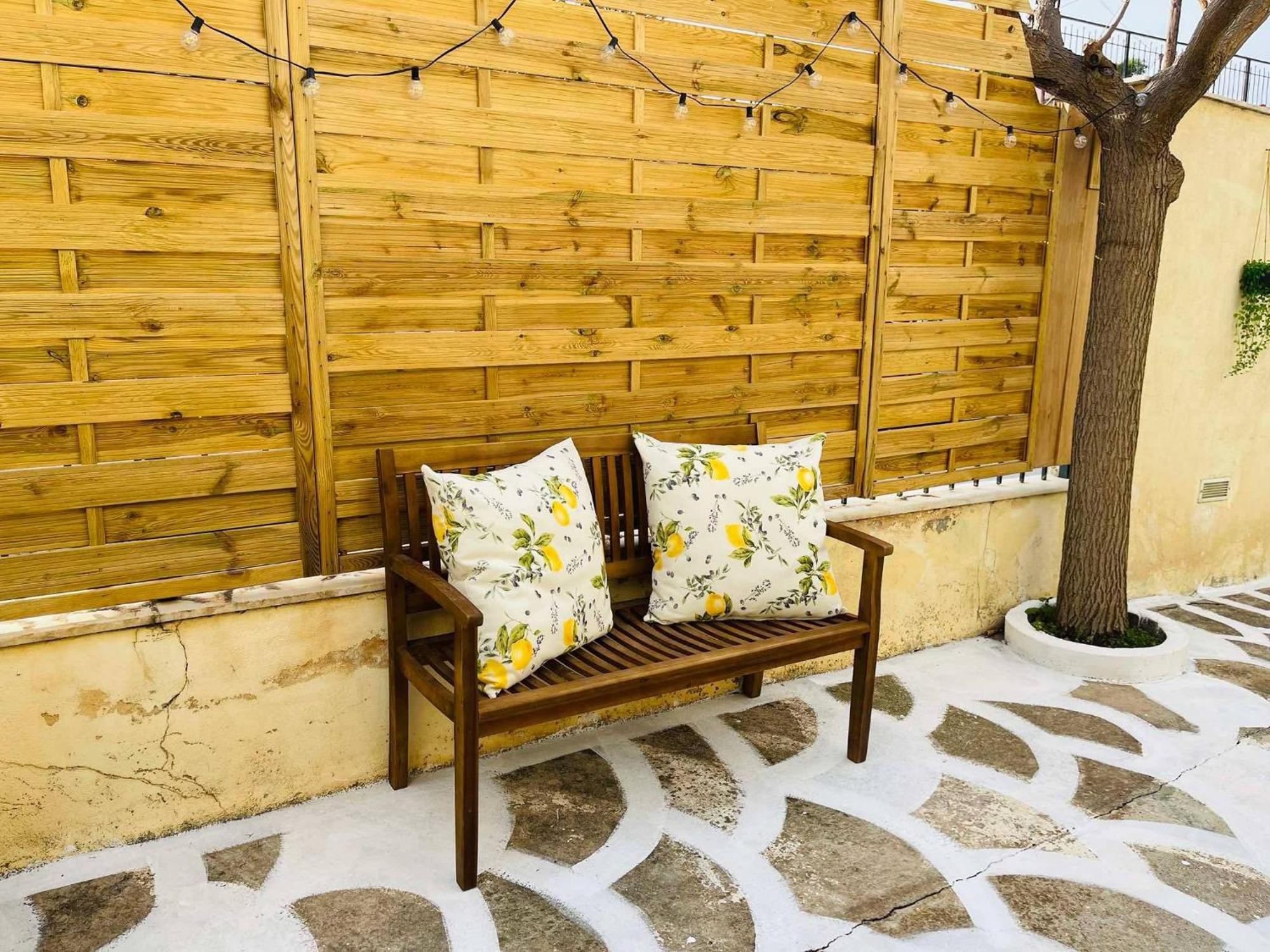 Airport Cottage House อาร์เตมีดา ภายนอก รูปภาพ